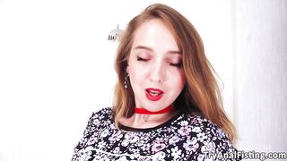Anya Akulova loves anal fisting and masturbating [ 4K ]