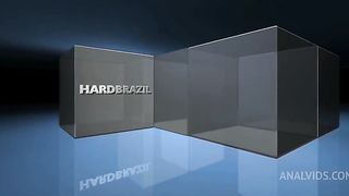 Ele fode varias atraves do seu whatsapp