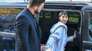 HORNY HEIRESS VERONICA LEAL TEMPTS DADDYS STAFF INTO DP FUCK FEST GP3208