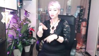 Mature submissive whore in private chat obediently executes the client's commands...