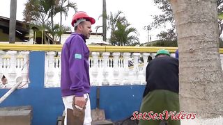 Dai da Praia estava dando para os pedreiros da obra, depois entraram Nicole Brazil e o marido Dnox Brazil, e virou gangbang