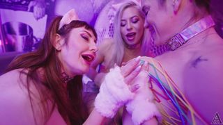 RAINBOW KITTY REVERSE GANGBANG