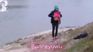 BONNEYUWU - 2:56 TOPLESS EN LA PLAYA