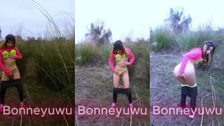 BONNEYUWU - 1:09 EN PUBLICO ME DESCUBREN