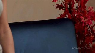 College Coeds Let Their Trainer Break In Their Asses During A Glute Session - 4K Ultra HD