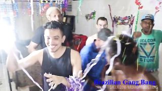 Gangbang e anal Belinha Baracho