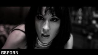 SENSUAL SEX WITH BLONDE AND BRUNETTE LESBIAN GIRLS WHO LIKE HOT COCK