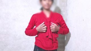 YOUNG COLLEGE GIRL SHOWING HER BOOBS AND GETTING EXCITED FOR FUCK.