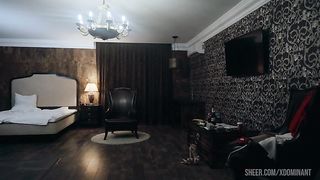 TWO LESBIANS ARE INSERTING BOTTLE IN THE ASS