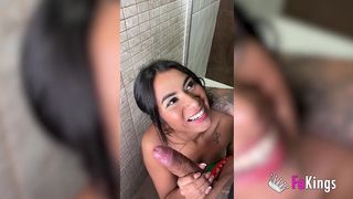 LARA REY HAS A CRUSH AND WE ARE GOING TO MAKE IT HAPPEN. GOOD ANAL!