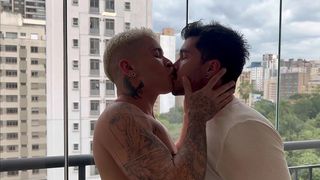 DIVIDI O UBER COM O BOY. NO MEIO DO CAMINHO, ELE PEDIU PRA IR PRA MINHA CASA. - PARTE II