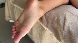 FUI NA CASA DO MEU CHEFE E SEM QUERER COMI A ESPOSA DELE, AGORA ELE VAI ME DEMITIR