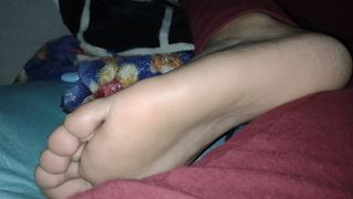 NIGHT 3 - SLEEPY FEET 2