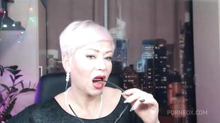 Anal games with webcamgirl stepmom ))