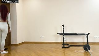 Full Weight Facesitting In Yoga Pants Instead Of Exercising