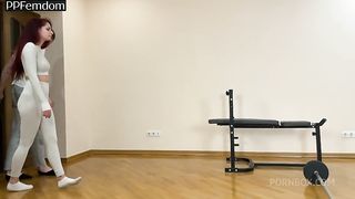 Full Weight Facesitting In Yoga Pants Instead Of Exercising