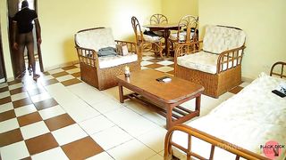 Thesentinelblack - Une petite ebene se fait desosser par un enorme black