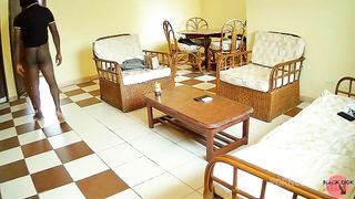 Thesentinelblack - Une petite ebene se fait desosser par un enorme black