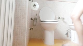 peentastic! pee with Chantal Channel