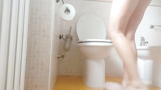 peentastic! pee with Chantal Channel