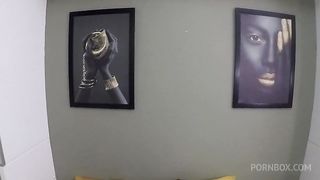 O dorminhoco do amigo do meu marido comeu minha bunda