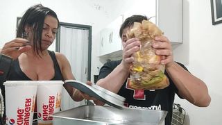 VAMOS COMER O MAIOR BURGER KING DO MUNDO