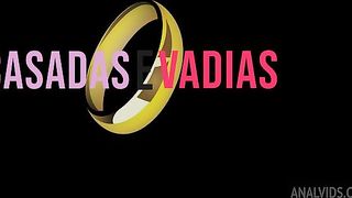 Married bitch sits on the brand new cock.