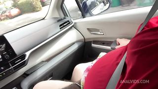 Big Ass Milf Mom With Big Tits Caught Masturbating Publicly In Car & Getting Fingered By Black Guy (Outdoor Sex)