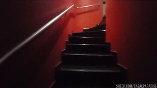 Meu amante me prendeu e depois meteu o pe