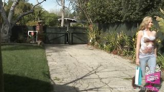 Shyla gets shy during the shoot and quickly runs out, plans change and Prinzzess becomes the toy of the day for India.