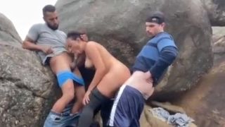 DUAS PICA NA GOSTOSA RABUDA