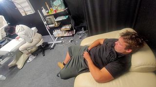 I WAS IN WAITING ROOM, AND THEN MRS STYLIST COME TO ME, AND SUCK MY DICK, IT WAS AWSOME