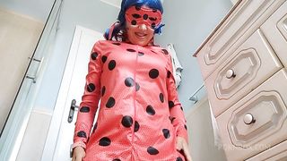Hot ladybug cosplay amateur Chantal Channel