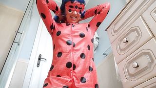 Hot ladybug cosplay amateur Chantal Channel