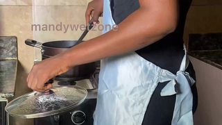 TRENDING VIDEO OF SLIM GODDESS DEEP THROAT’S AFRICAN BBC