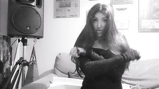Morticia Addams and her great feet and ass
