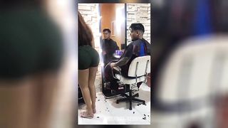 A PORN CLIENT VISIT ME AT THE BEAUTY AND HE COMES HORNY