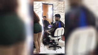 A PORN CLIENT VISIT ME AT THE BEAUTY AND HE COMES HORNY