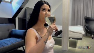 REAL LIFE PORNO 71: PUK3 LOVE LADY DEE - RIMMING, PISS DRINKING AND HARD SEX.