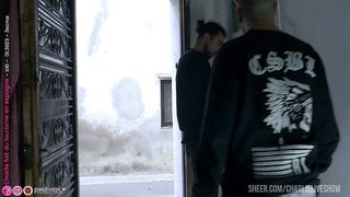 Une touriste baisee par deux Espagnols tres chauds PREMIUM