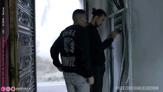 Une touriste baisee par deux Espagnols tres chauds PREMIUM