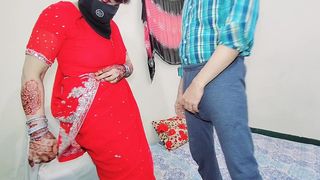 DESI BUSTY BHABHI WEARING SAREE STANDING ANAL FUCKED BY INDIAN MUSLIM DEVER