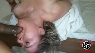 FACEFUCK NA MINHA GARGANTA COM O DOTADO ATE VOMITAR NA ROLA DELE
