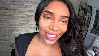 ELA ESTA GRAVANDO PELA PRIMEIRA VEZ E FUI ANAL INTENSO NO POV - MILENA QUEIROZ