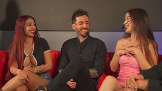 BIG TITS MEXICAN WOMAN FULFILLS FANTASY OF ONE OF HER FANS IN PUBLIC SHOW - JESSICA SODI AND KAROLINGOMEZX