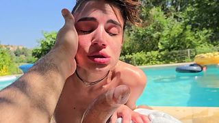 POOLSIDE FUCK WHEN WE WAKE UP FROM THE PARTY