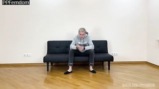 Sneaker Worship Femdom and Facesitting In Yoga Pants With Sporty Mistress Sofi