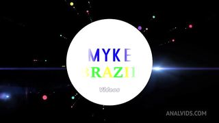 Fui ao motel encontrar com a morena gostosa Alessandra Marques e rolou aquela putaria top