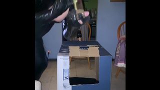 ANALZEBUTT SISSY SURPRISE IN A BOX
