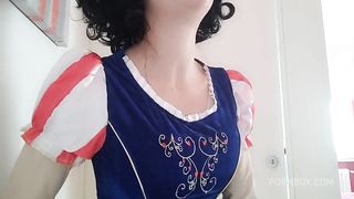 dirty dirty Snowhite